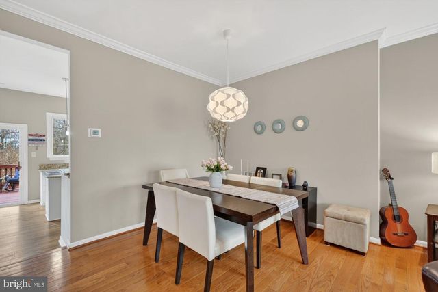 5528 JOWETT CT, Alexandria, VA 22315