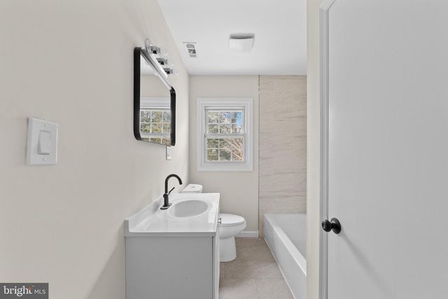 16 NEW STREET, Hancocks Bridge, NJ 08038