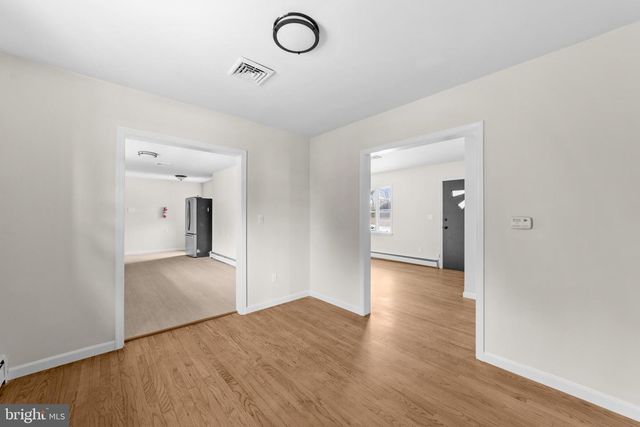 16 NEW STREET, Hancocks Bridge, NJ 08038