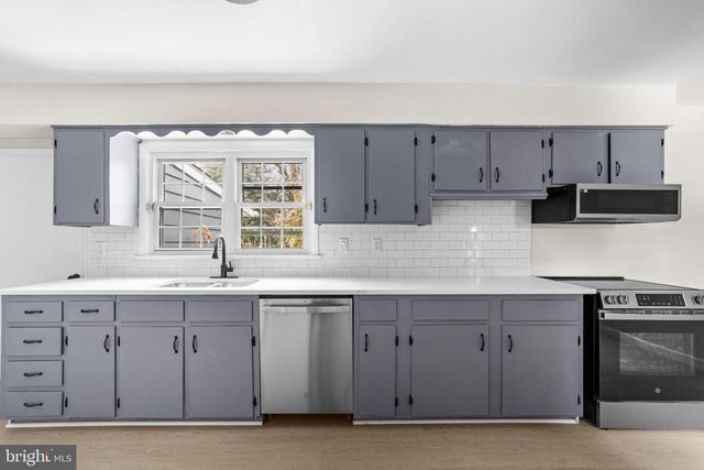 16 NEW STREET, Hancocks Bridge, NJ 08038