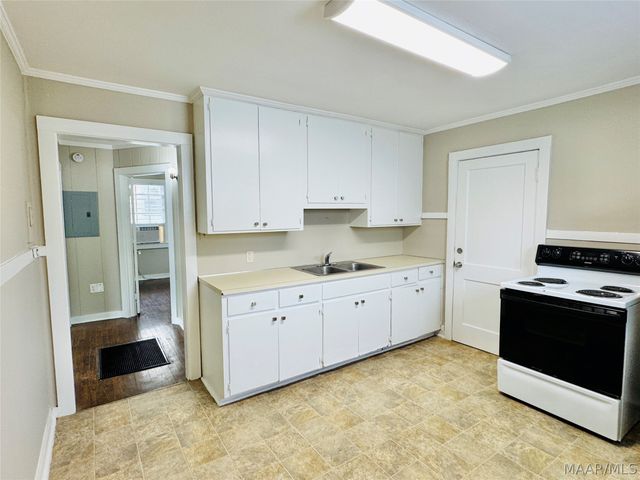 2023 Windsor Avenue, Montgomery, AL 36107