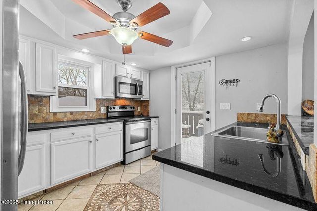 7912 3rd Street Rd, Louisville, KY 40214