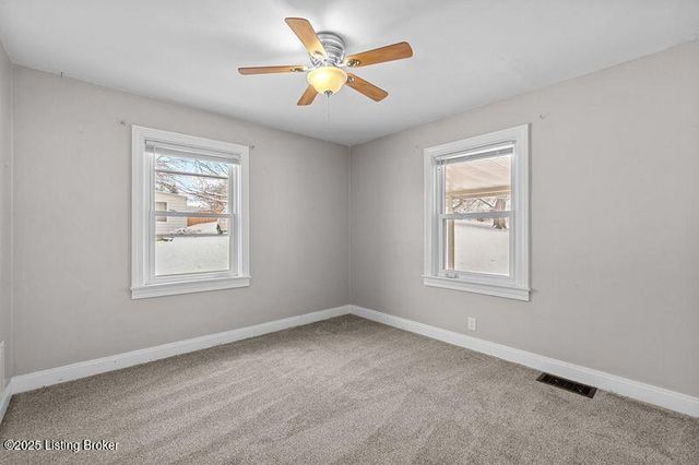 7912 3rd Street Rd, Louisville, KY 40214