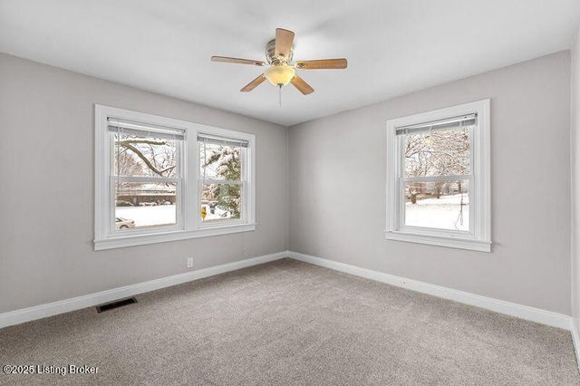 7912 3rd Street Rd, Louisville, KY 40214