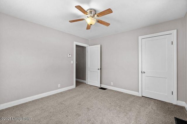 7912 3rd Street Rd, Louisville, KY 40214