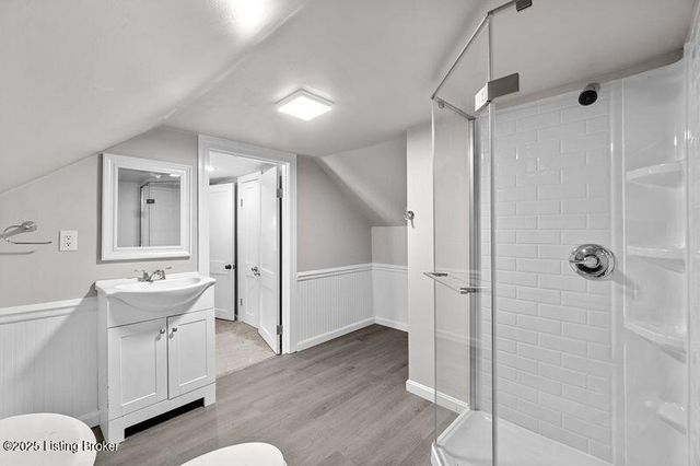 7912 3rd Street Rd, Louisville, KY 40214