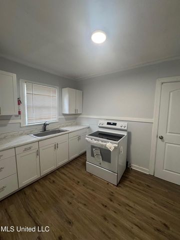 1857 Westover Street, Jackson, MS 39209