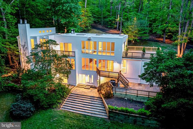 125 EAGLES MERE RD, Great Falls, VA 22066