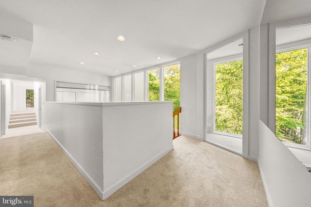 125 EAGLES MERE RD, Great Falls, VA 22066