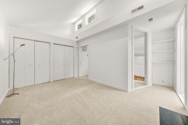 125 EAGLES MERE RD, Great Falls, VA 22066