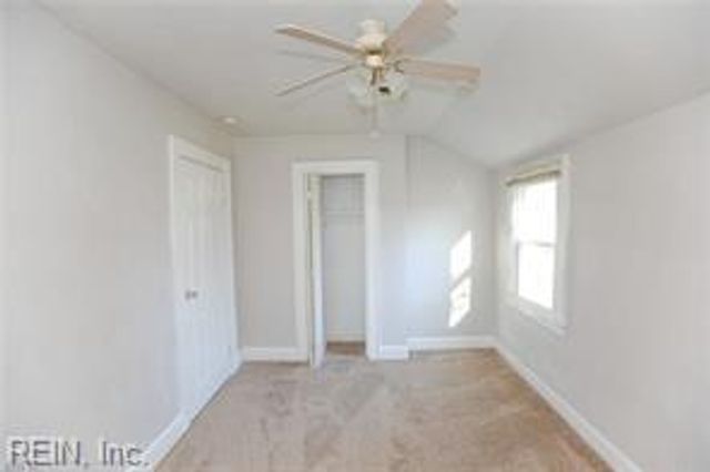 6 Burtis ST, Portsmouth, VA 23702