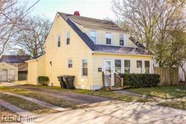 6 Burtis ST, Portsmouth, VA 23702