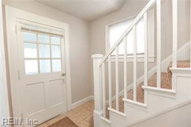 6 Burtis ST, Portsmouth, VA 23702