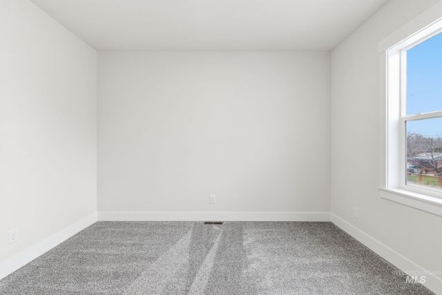 6829 W Ustick, Boise, ID 83704