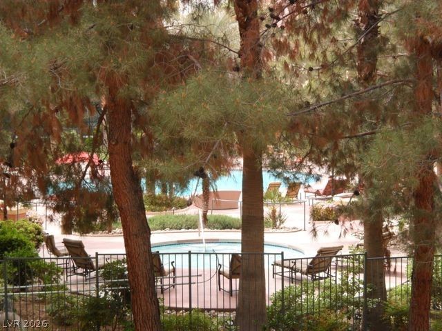 260 East FLAMINGO Road 114, Las Vegas, NV 89169