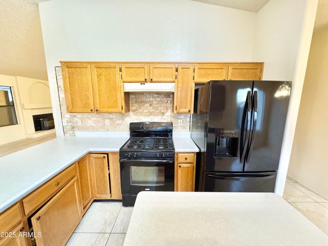 4944 LA CANADA Drive, Sierra Vista, AZ 85635