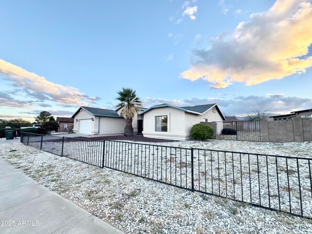 4944 LA CANADA Drive, Sierra Vista, AZ 85635