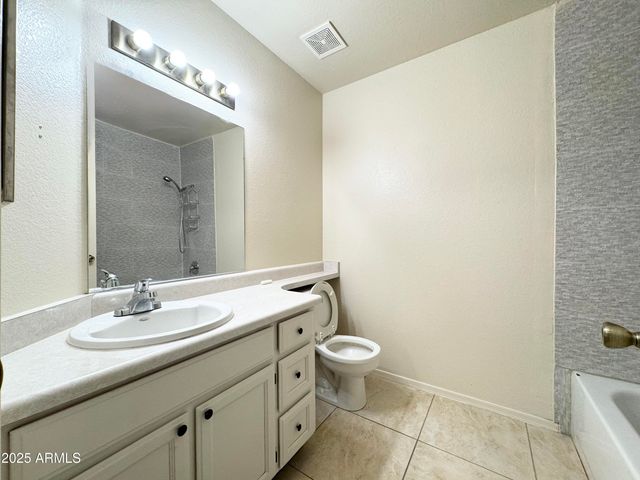 4944 LA CANADA Drive, Sierra Vista, AZ 85635