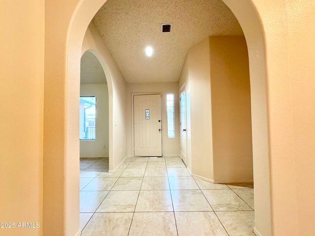 4944 LA CANADA Drive, Sierra Vista, AZ 85635