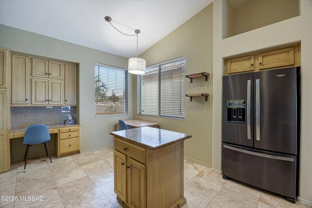 1265 N Birds Nest Road, Green Valley, AZ 85614
