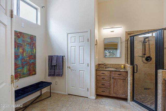 1265 N Birds Nest Road, Green Valley, AZ 85614