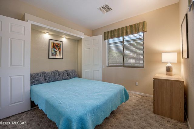 1265 N Birds Nest Road, Green Valley, AZ 85614