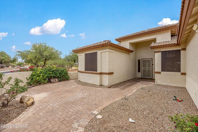 1265 N Birds Nest Road, Green Valley, AZ 85614