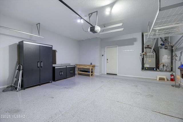 1265 N Birds Nest Road, Green Valley, AZ 85614