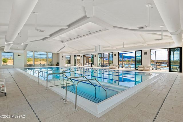 1265 N Birds Nest Road, Green Valley, AZ 85614