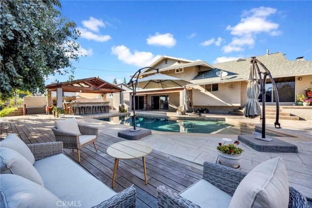 1706 E Retford, Covina, CA 91724