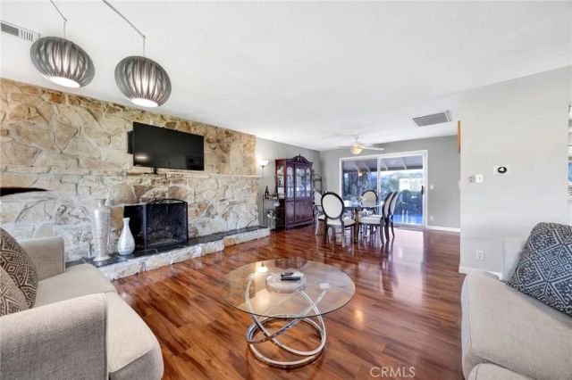 1706 E Retford, Covina, CA 91724