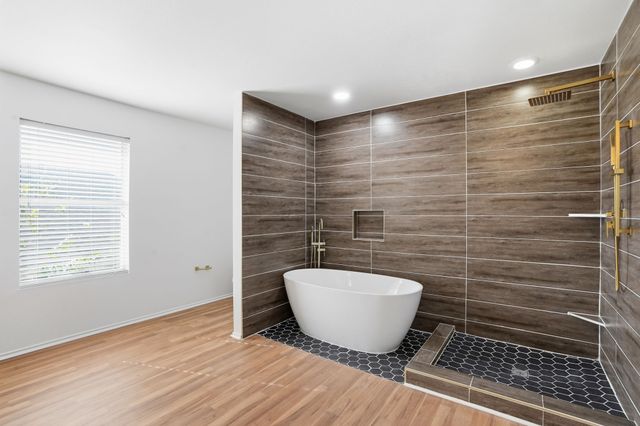 932 Robbins Way, Saginaw, TX 76179