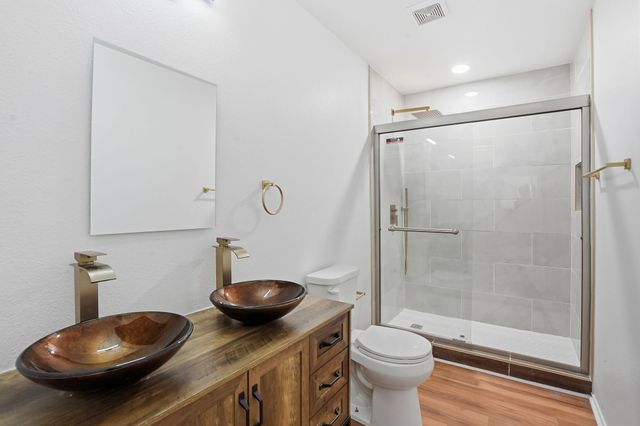 932 Robbins Way, Saginaw, TX 76179