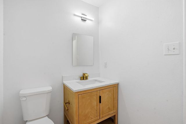 932 Robbins Way, Saginaw, TX 76179