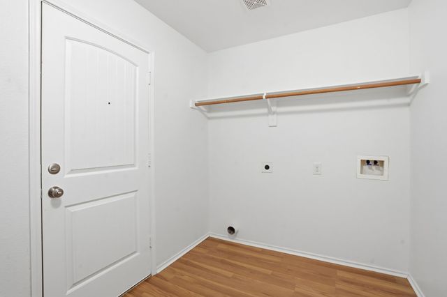 932 Robbins Way, Saginaw, TX 76179