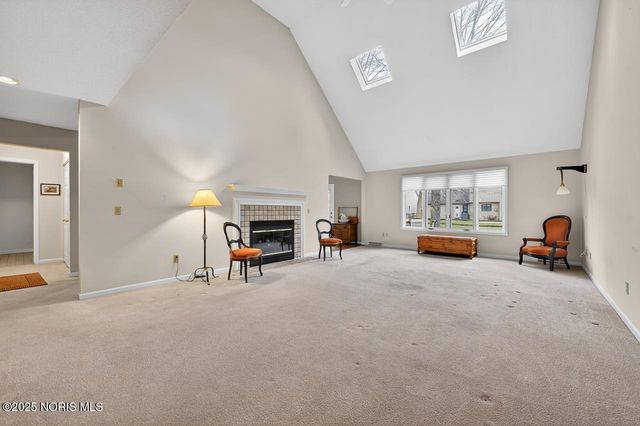 4414 Todd Drive, Sylvania, OH 43560