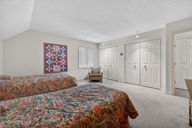 4414 Todd Drive, Sylvania, OH 43560