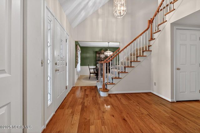 4414 Todd Drive, Sylvania, OH 43560