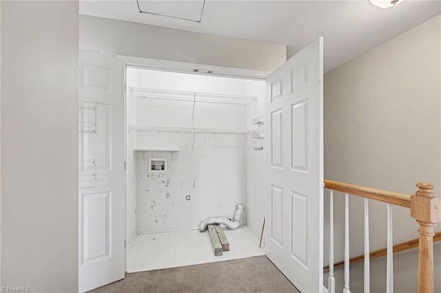 802 Lisa Run Court, Kernersville, NC 27284