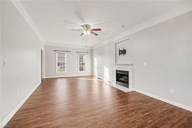 802 Lisa Run Court, Kernersville, NC 27284