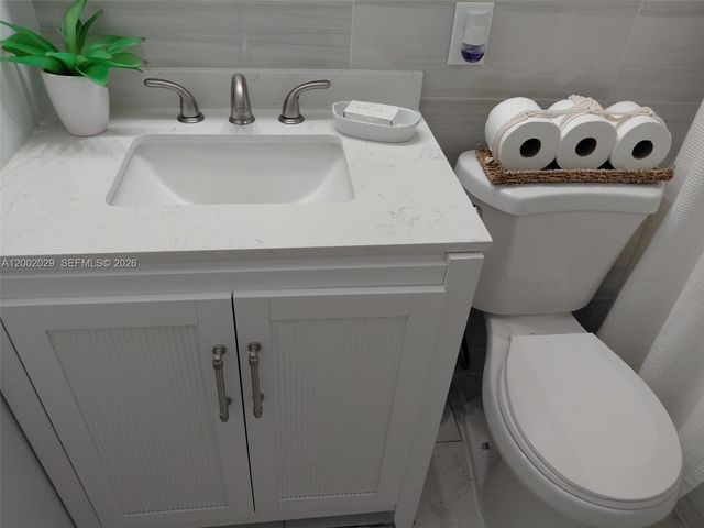 1433 SW 24th Ct 1, Fort Lauderdale, FL 33315