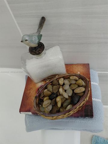 1433 SW 24th Ct 1, Fort Lauderdale, FL 33315