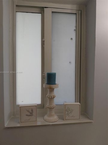 1433 SW 24th Ct 1, Fort Lauderdale, FL 33315