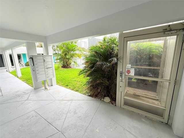 3223 NE 12th Street 6E, Pompano Beach, FL 33062