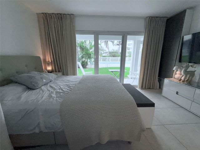 3223 NE 12th Street 6E, Pompano Beach, FL 33062