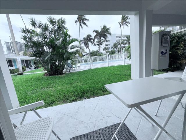 3223 NE 12th Street 6E, Pompano Beach, FL 33062