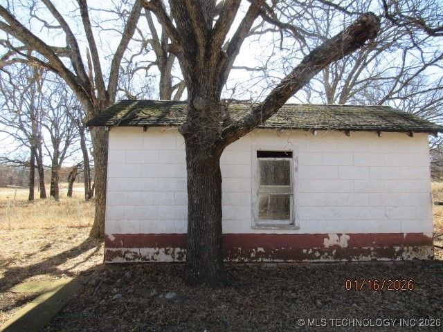 1571 Hospital, Healdton, OK 73463
