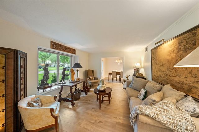 11810 Cypresswood Drive, Houston, TX 77070