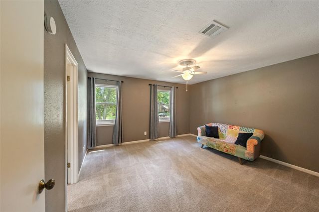 11810 Cypresswood Drive, Houston, TX 77070