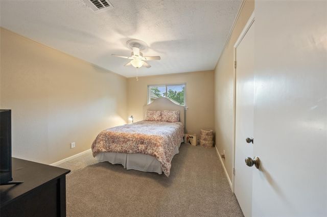 11810 Cypresswood Drive, Houston, TX 77070